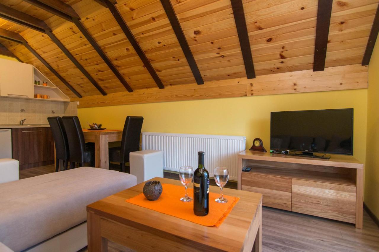 Apartmani Suncani Breg Tara Mitrovac Eksteriør billede