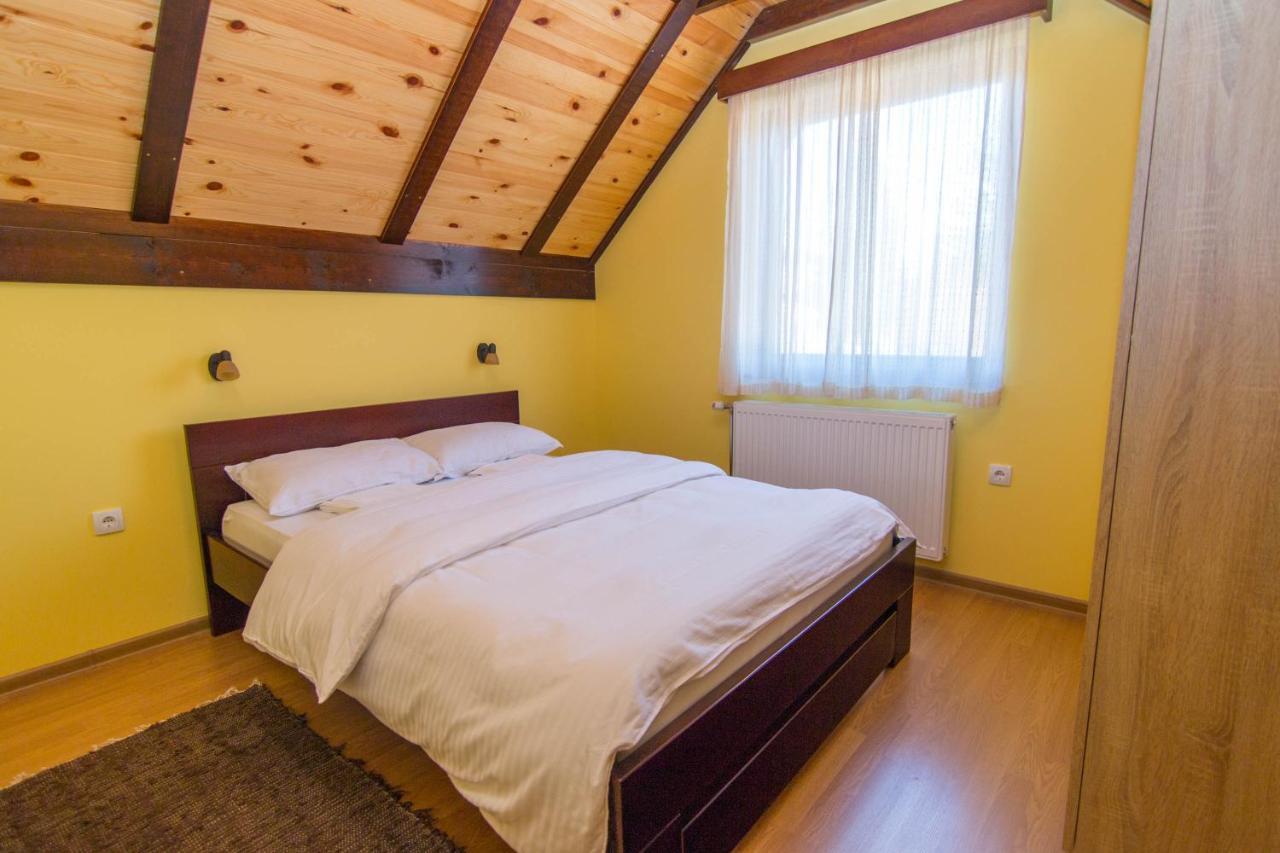 Apartmani Suncani Breg Tara Mitrovac Eksteriør billede